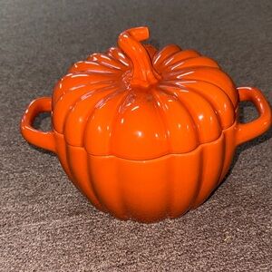 Crofton Orange Pumpkin Ceramic Covered Casserole - Decorative Seasonal Cookware